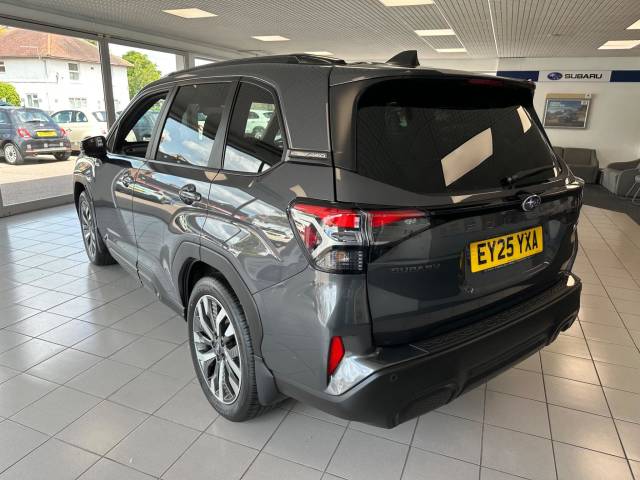 2025 Subaru Forester 2.0i e-Boxer Touring 5dr Lineartronic