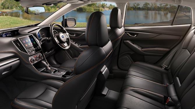 Subaru XV e-BOXER - Interior